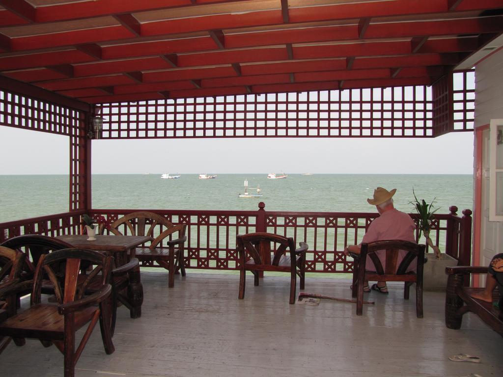 Mod Guesthouse Huahin Szoba fotó