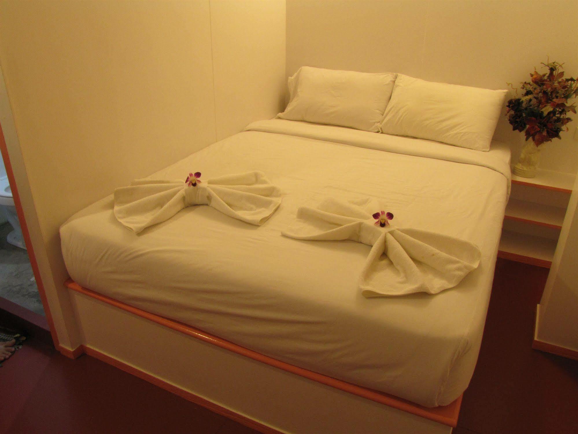 Mod Guesthouse Huahin Kültér fotó