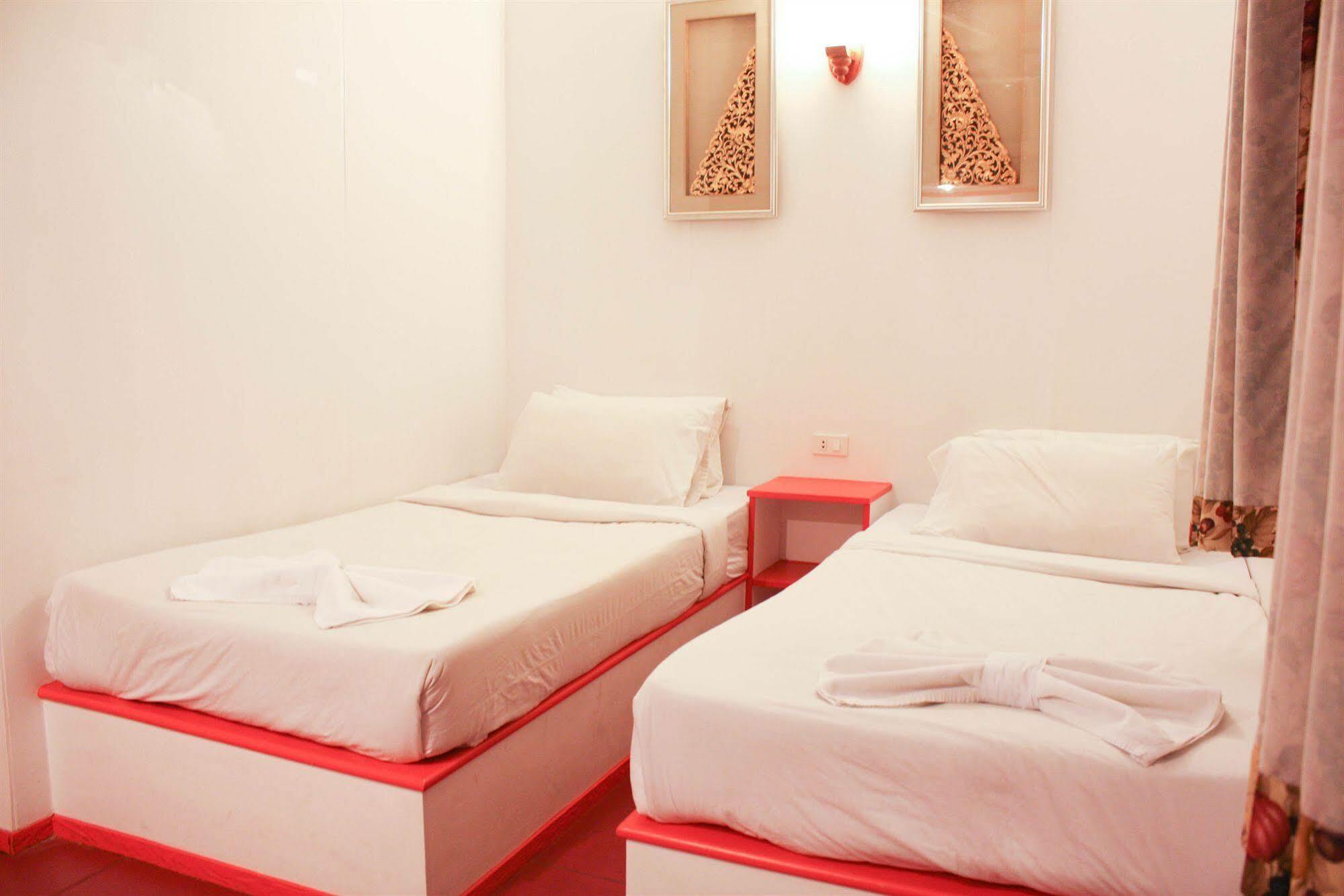 Mod Guesthouse Huahin Kültér fotó