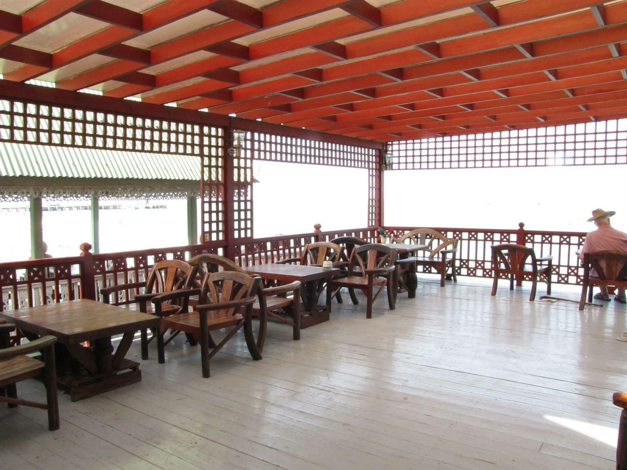 Mod Guesthouse Huahin Kültér fotó