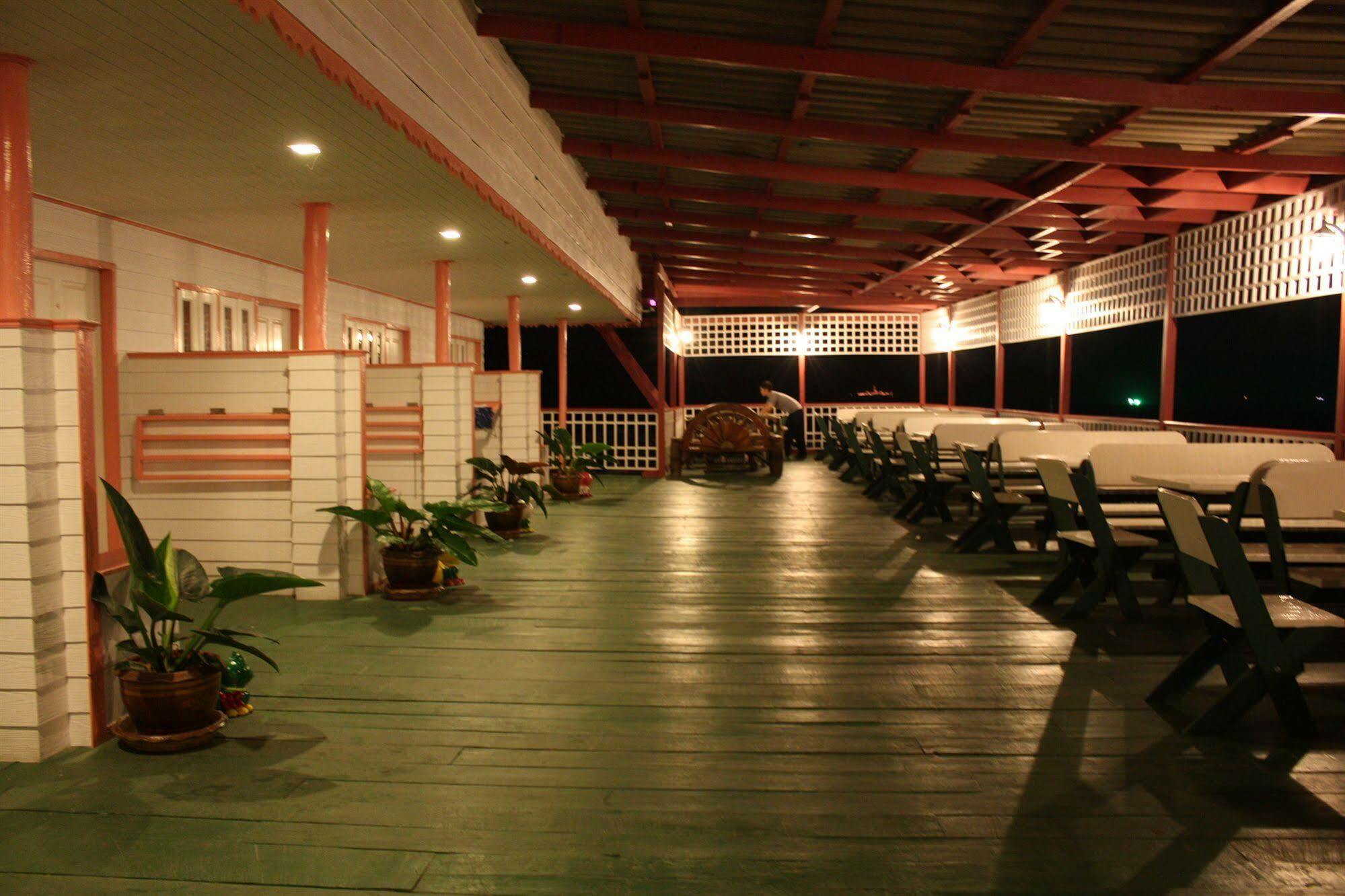 Mod Guesthouse Huahin Kültér fotó